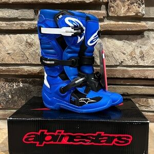 Alpinestars Tech 7 Youth Blue and Black Motocross Boots